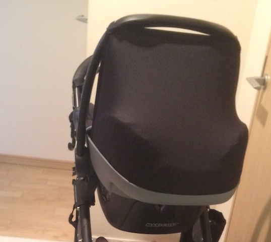 ���̃}�L�V�R�V�y�u���ł� MAXI-COSI Pebble�i�y�u���j�̎ʐ^